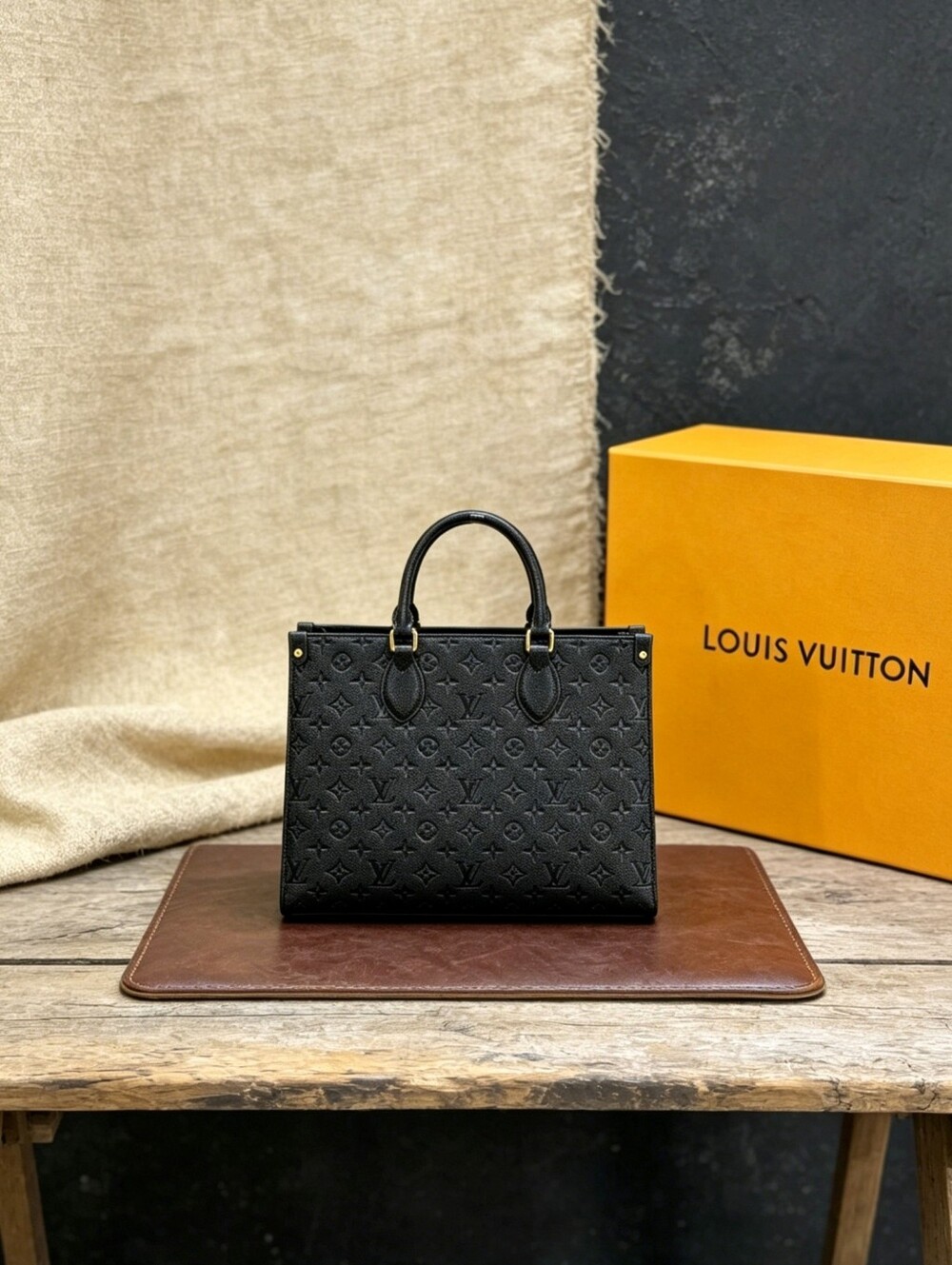 Louis Vuitton OnTheGo MM Bag